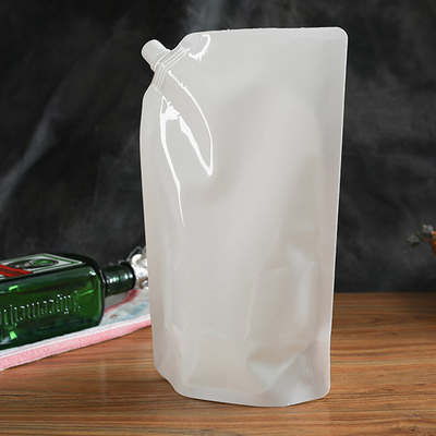 Bolsa de empaquetado líquida blanca Juice Filling Pouch detergente del desinfectante 60mic de la mano